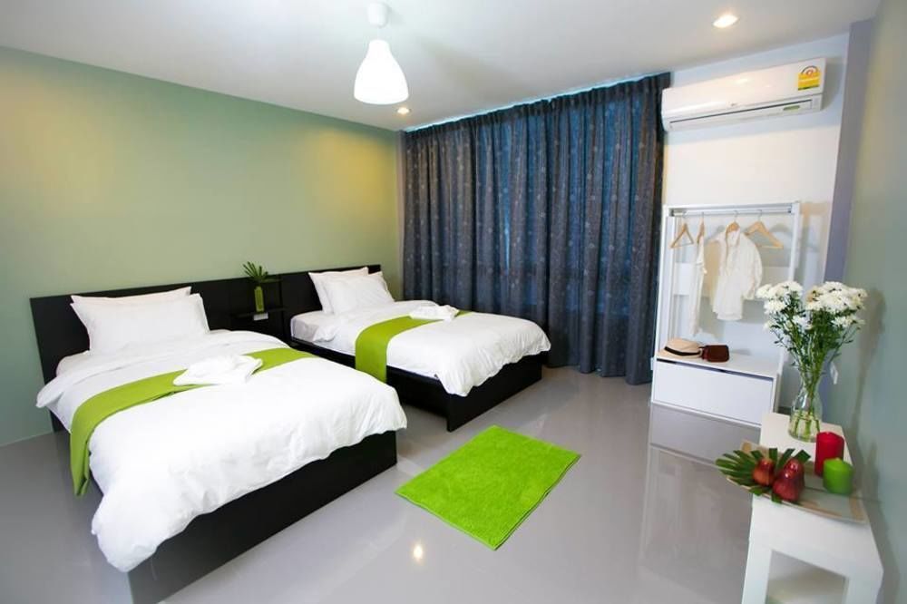 White Monkey Guesthouse Phetchaburi Extérieur photo