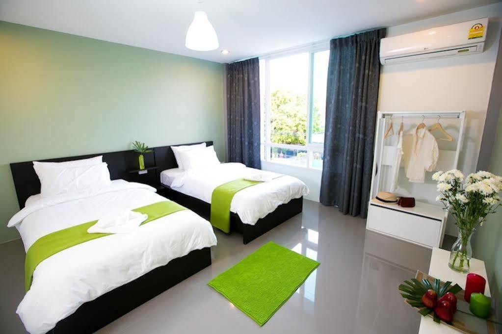 White Monkey Guesthouse Phetchaburi Extérieur photo